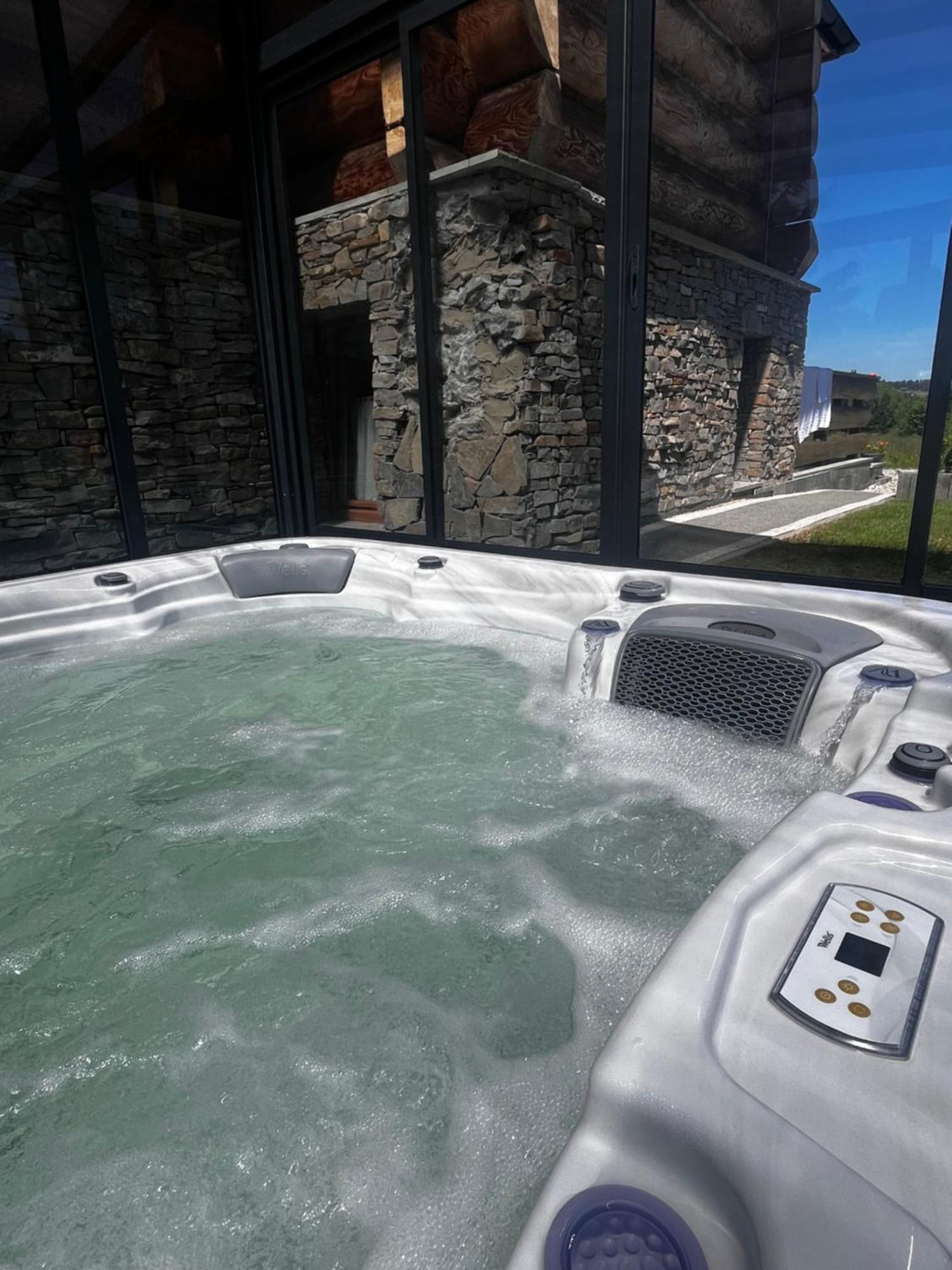 W Bialce Z Jacuzzi W Ogrodzie Chalet *