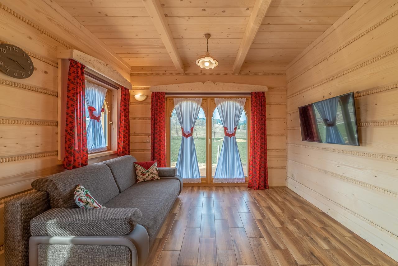 W Bialce Z Jacuzzi W Ogrodzie Chalet